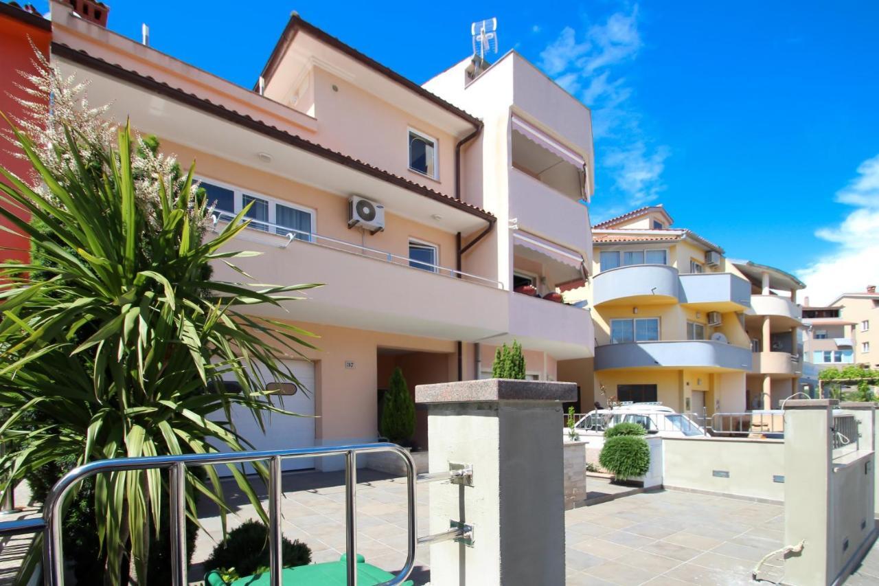 Apartment Nada *